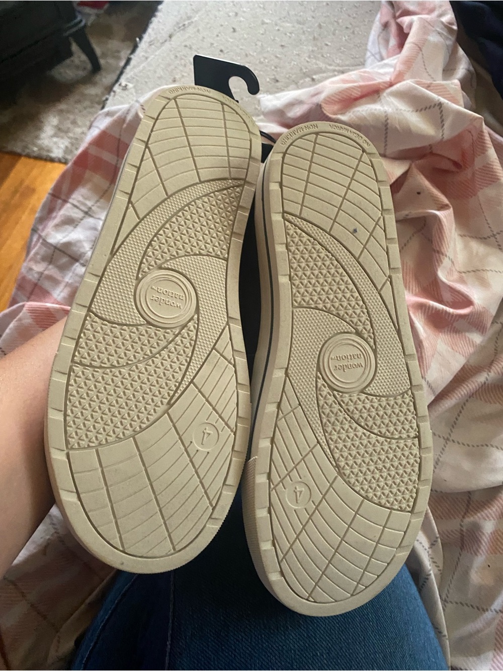 wonder nation Navy Canvas Slip-On Shoe with White Accents - Size 4 - Picture 3 of 3
